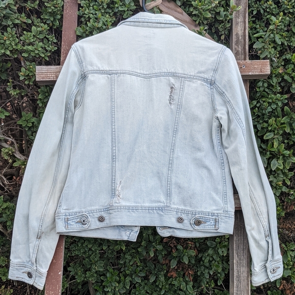 Mudd Distressed Denim Jacket Size: Medium - Picture 7 of 14